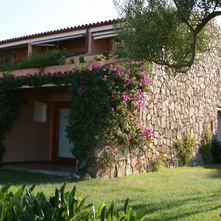 Porto Coda Cavallo, Sardinia Apartamento *