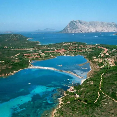 Porto Coda Cavallo, Sardinia 산테오도로